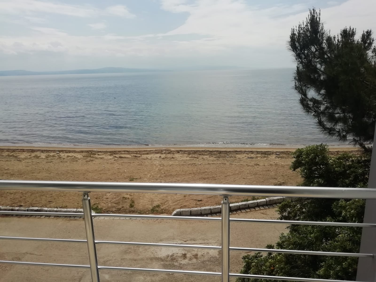 Erdek Alevok Otel Plaj