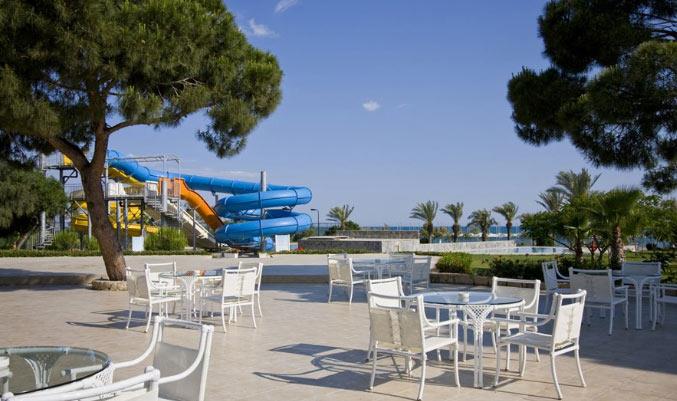Altis Resort Hotel Cafe