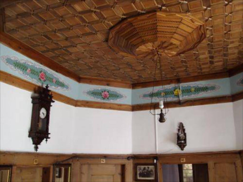 Bastoncu Konak Hotel Ahşap Tavan
