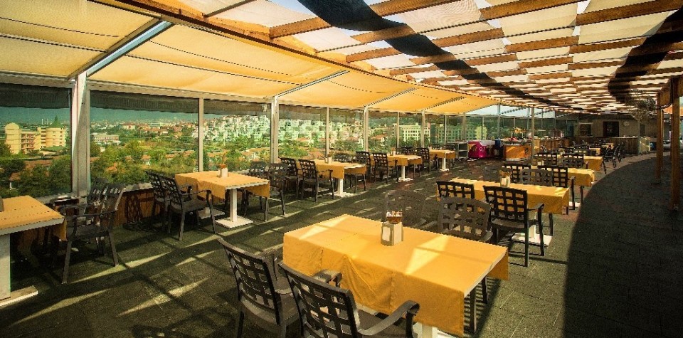 Bera Alanya Hotel Açık Restaurant