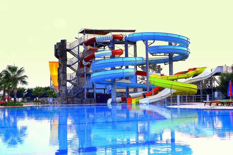 Bera Alanya Hotel Döner Kaydıraklı Havuz