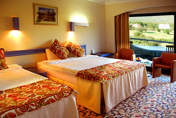 Caprice Wellness & Spa Aile Odası