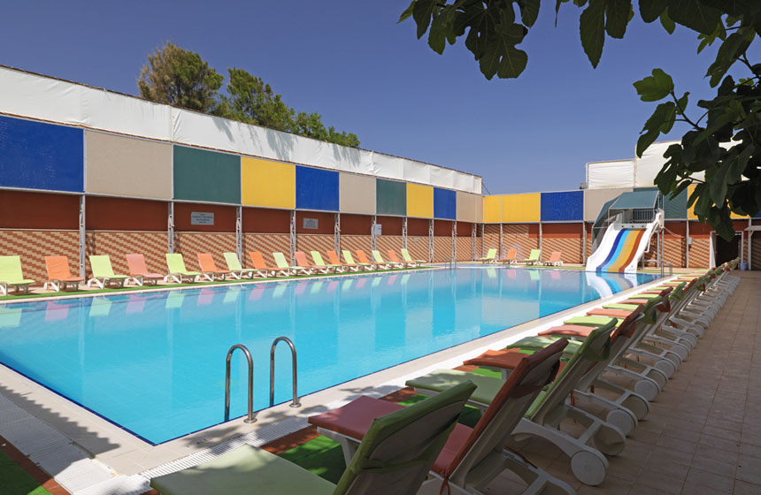 Club Familia Tatil Köyü Bayanlar Havuzu