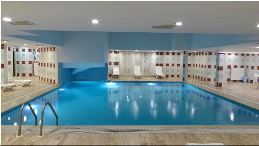 Club Familia Tatil Köyü Kapalı Havuz