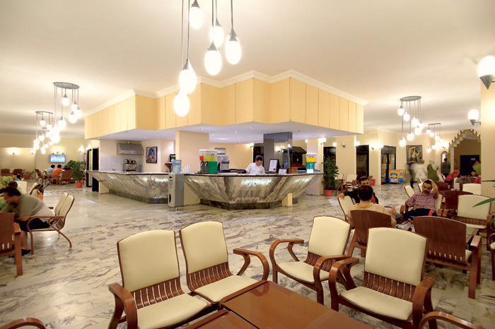 Club Familia Tatil Köyü Lobi