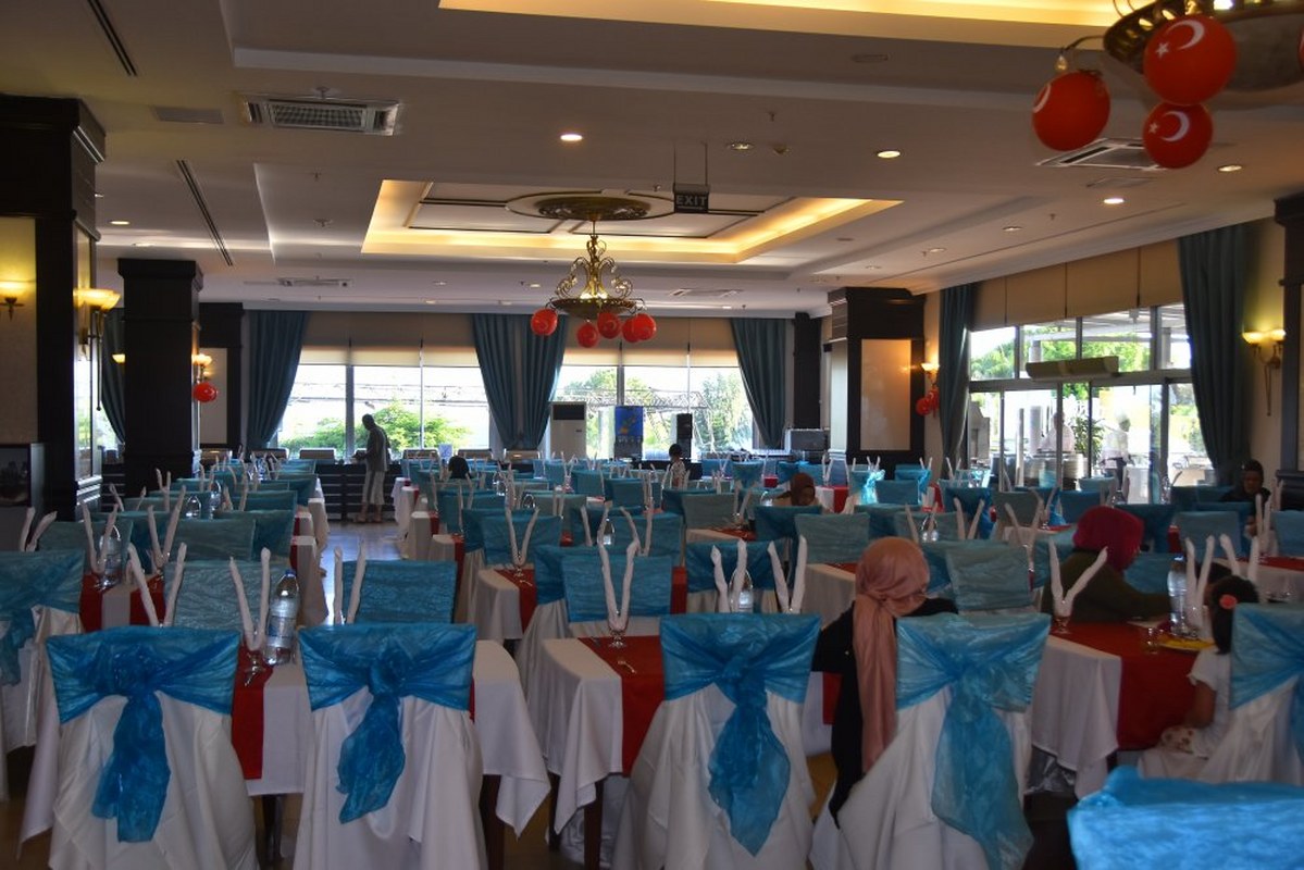 Club Hotel Karaburun Kapalı Restaurant
