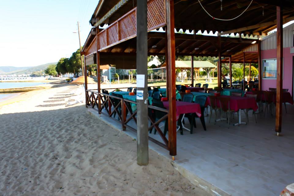 Fıstıklı Çiçekevler Tatil Köyü Acık Restaurant