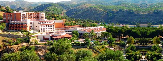 Hedef Dağ Termal Otel Kuş Bakışı Görünümü