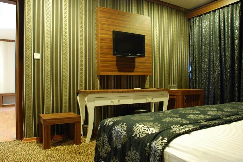 Hedef Dağ Termal Otel Suit Oda