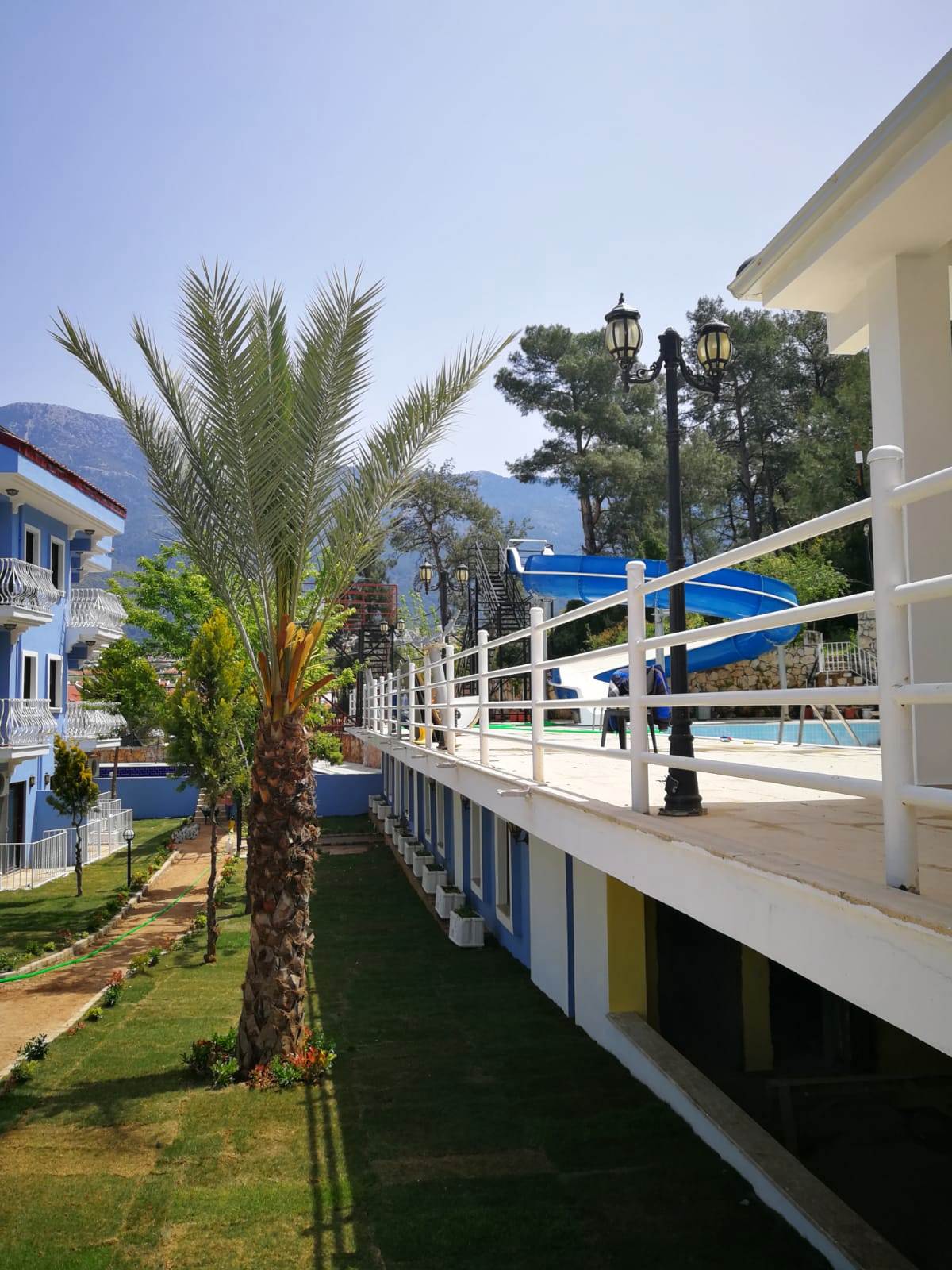 Kevser Inn Hotel Havuz Kenarı