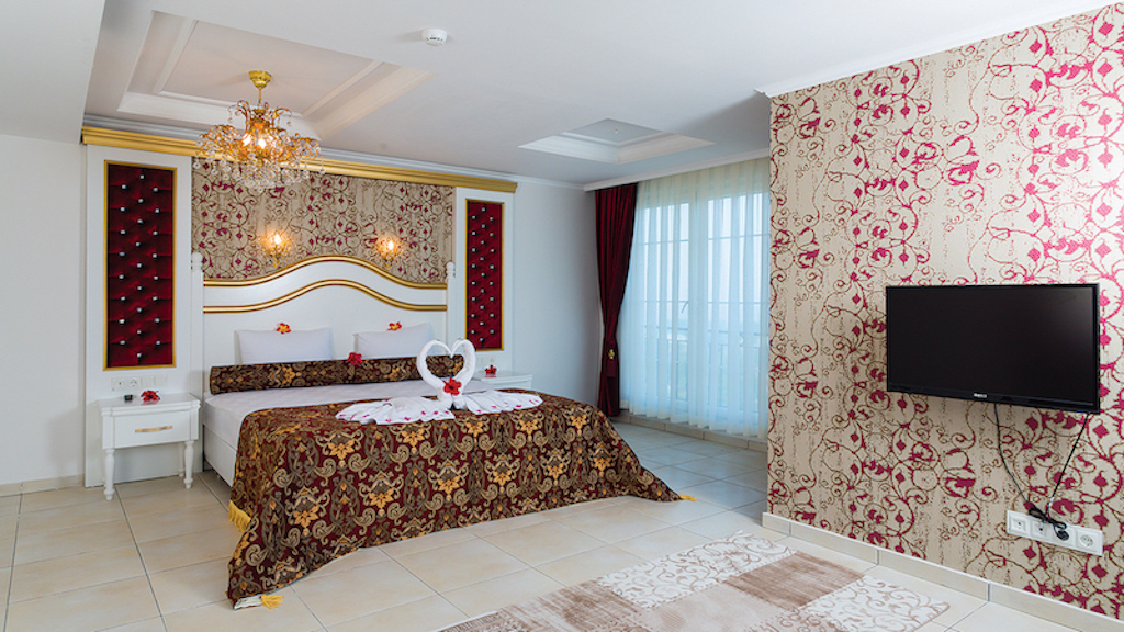 Modern Saraylar Tatil Köyü Aile Odaları