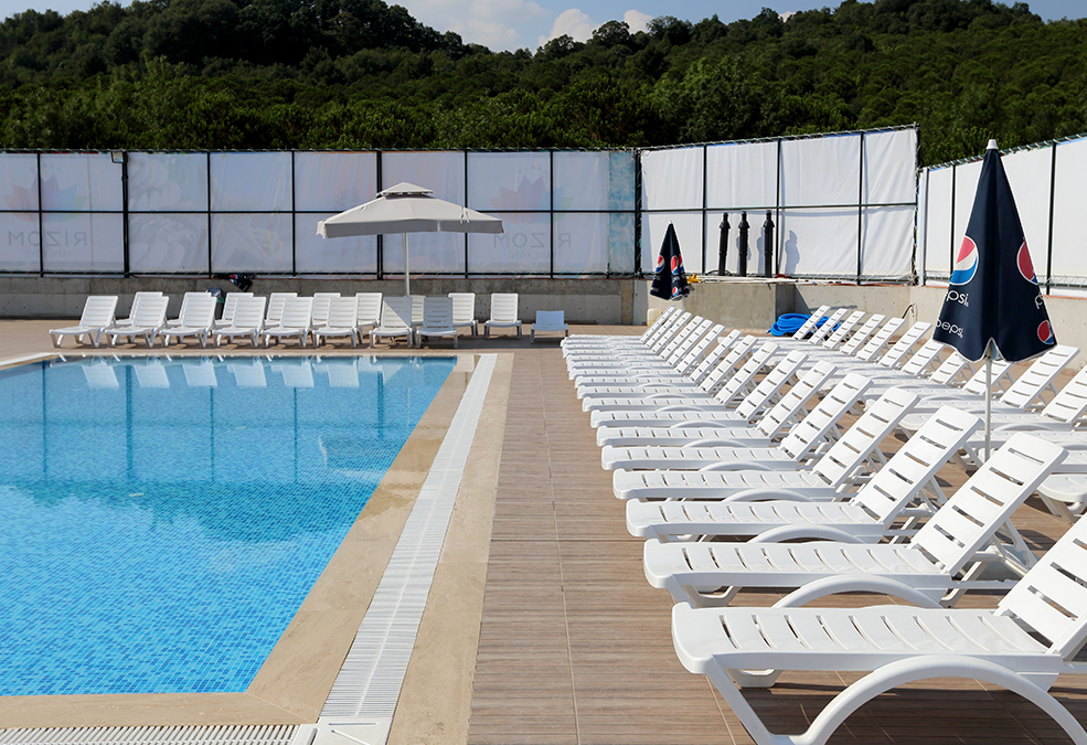 Rizom Tatil Köyü Bayanlar Havuzu
