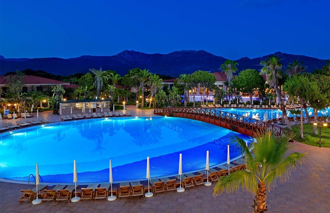 Şah inn Paradise Tatil Köyü Dağ Manzarası