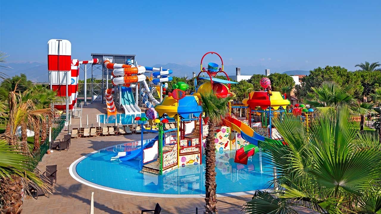 Şah inn Paradise Tatil Köyü Havuzlar