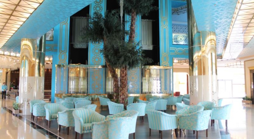 Sanitas Termal Hotel Lobi Cafe