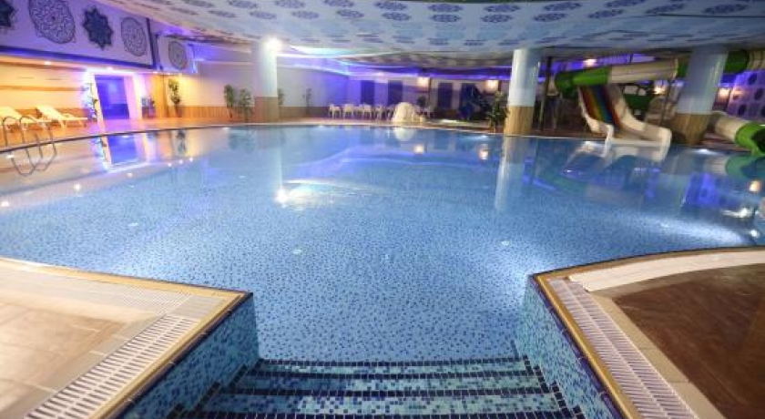 Sanitas Termal Hotel Termal Havuzlar