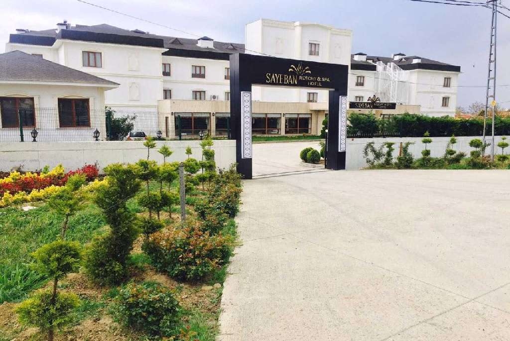 Sayeban Resort Otel Girişi
