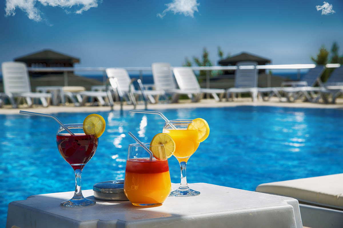 Sayeban Resort Otel Havuz Cafe