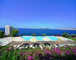 The Qasr Bodrum Hotel Deniz Kenarı Havuz