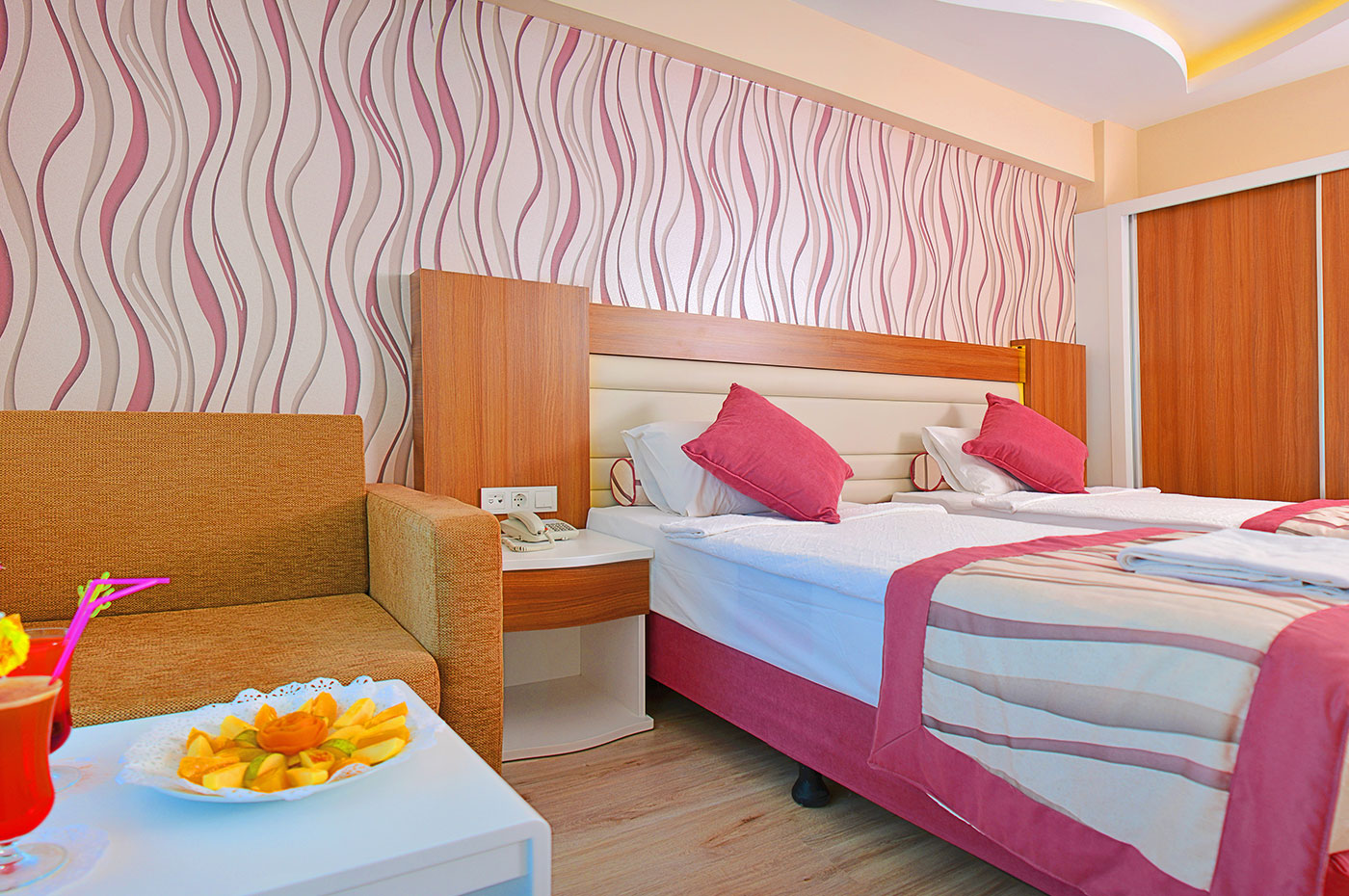 Tuğra Suit Hotel Konaklama