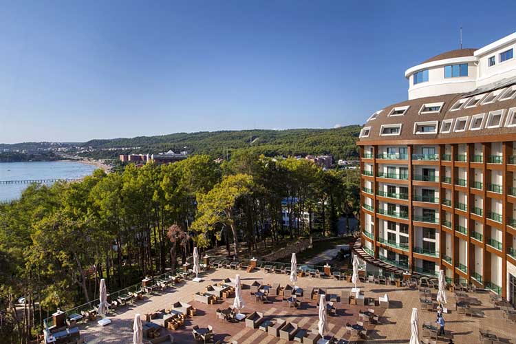 Wome Deluxe Hotel Bahçe Görünümü